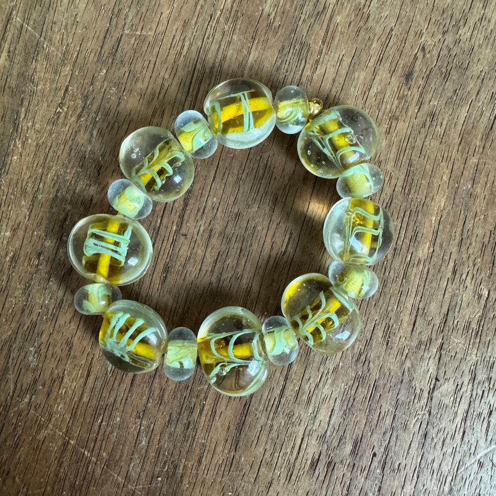 Artisan Made Clear‎ Yellow Gold Glass Bead Elastic Bracelet